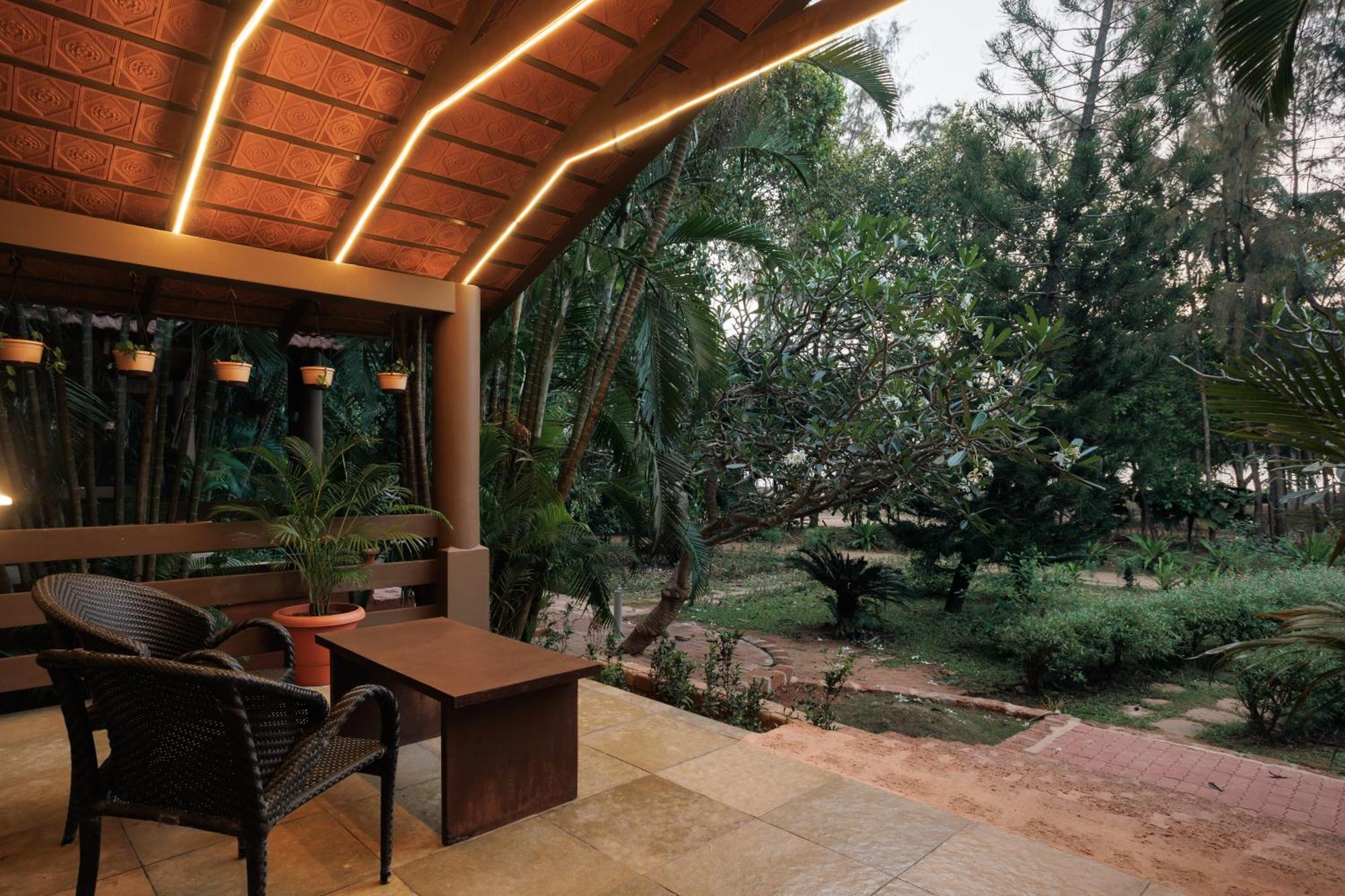 Sai Vishram Beach Resort Bainduru 外观 照片
