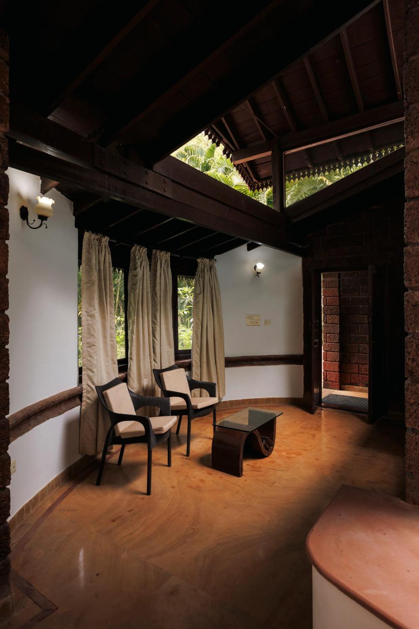 Sai Vishram Beach Resort Bainduru 外观 照片