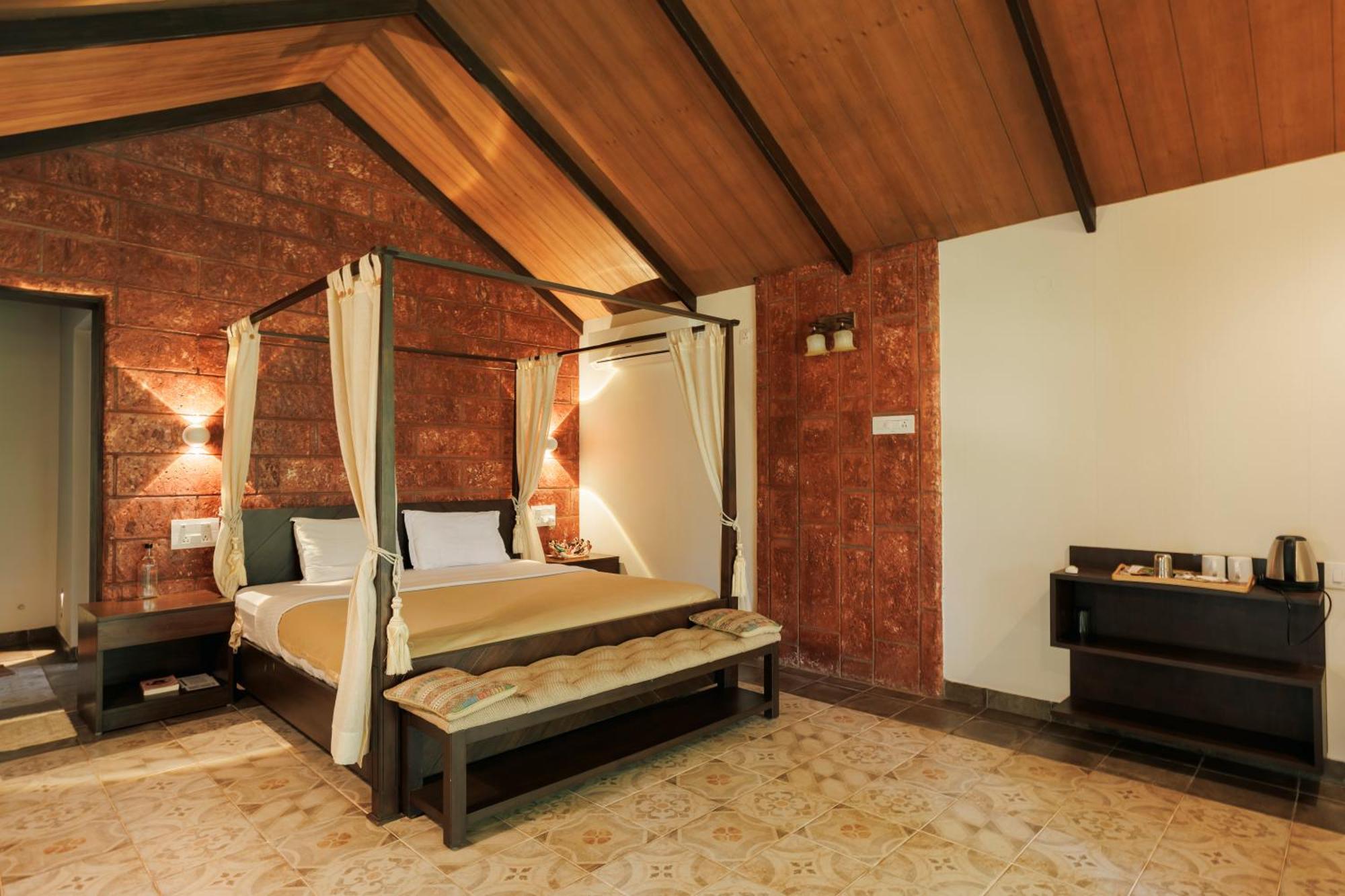 Sai Vishram Beach Resort Bainduru 外观 照片