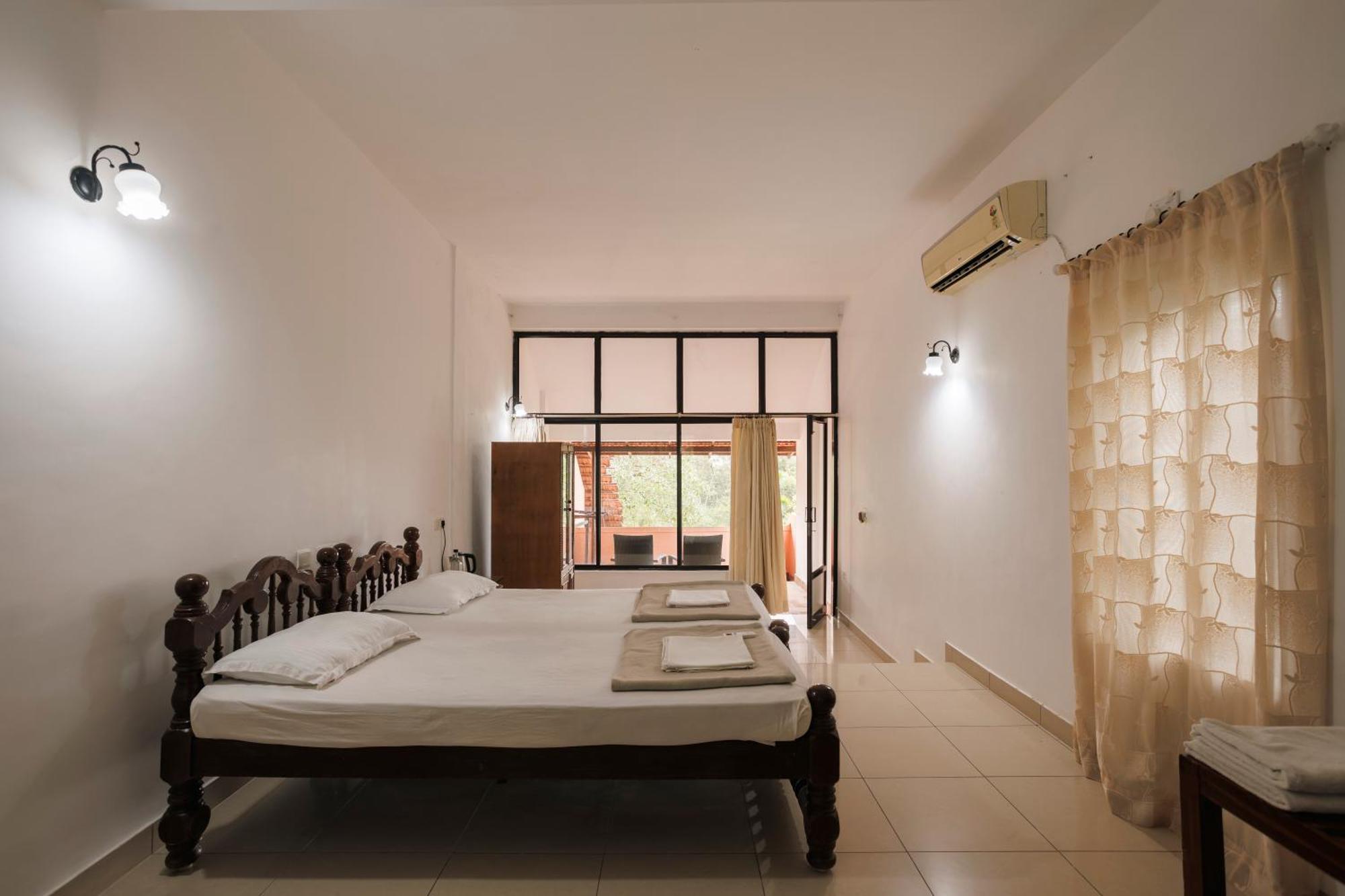 Sai Vishram Beach Resort Bainduru 外观 照片