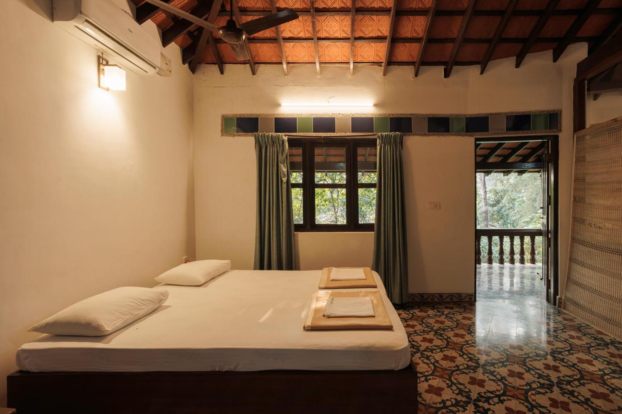 Sai Vishram Beach Resort Bainduru 外观 照片
