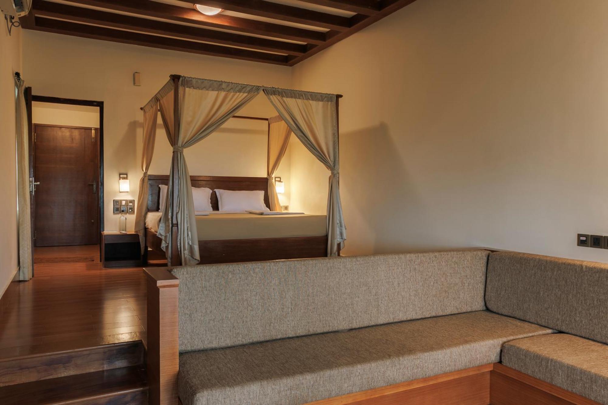 Sai Vishram Beach Resort Bainduru 外观 照片