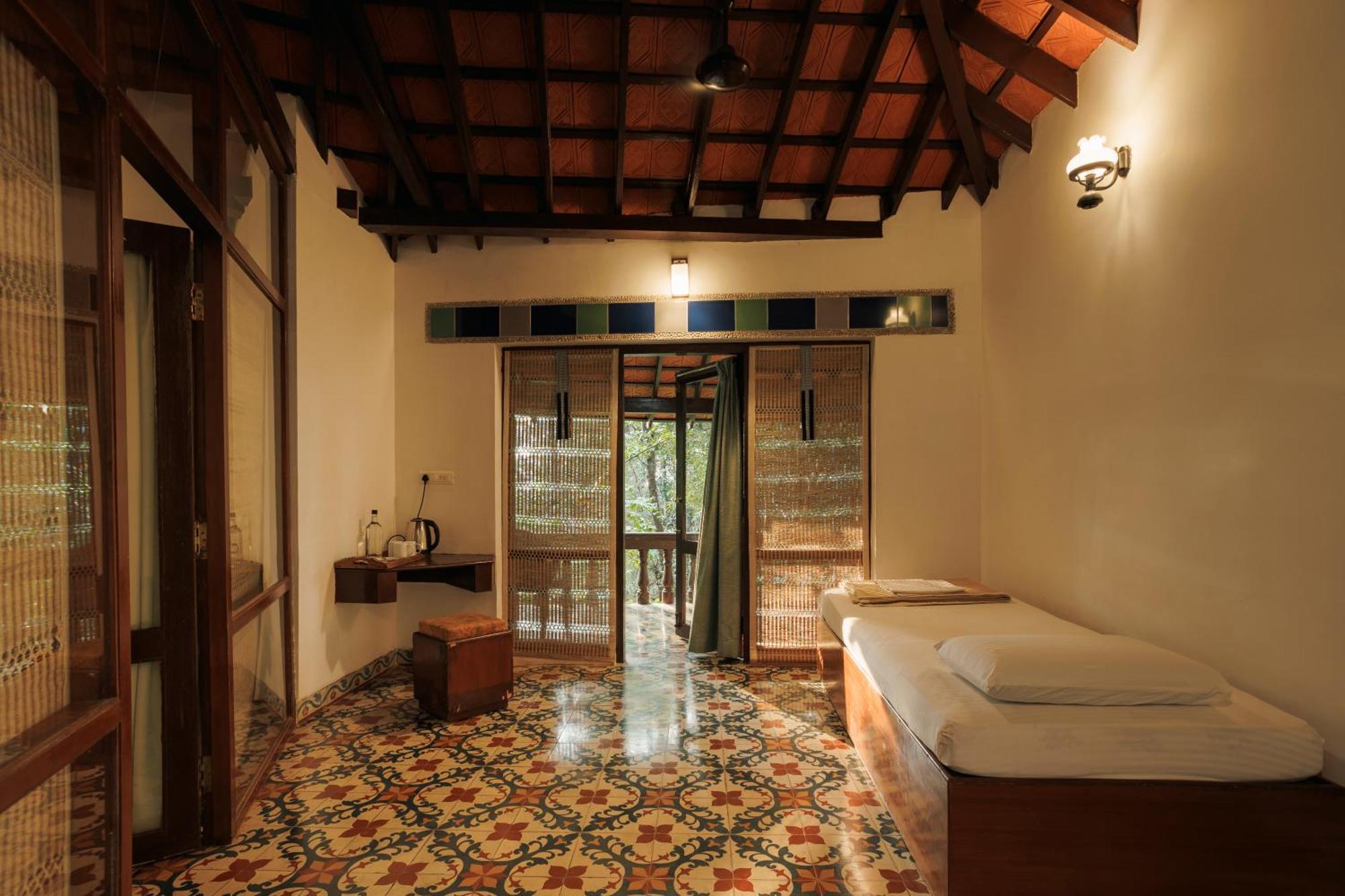 Sai Vishram Beach Resort Bainduru 外观 照片
