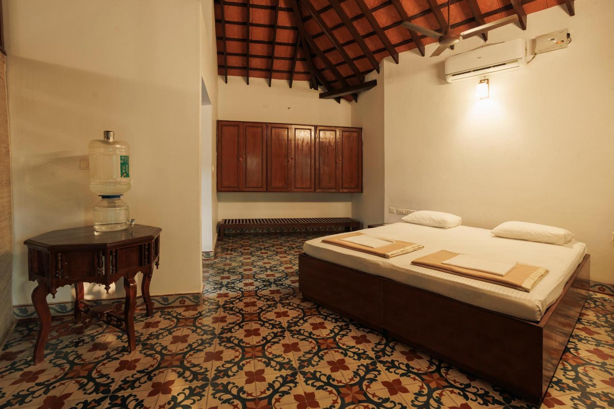 Sai Vishram Beach Resort Bainduru 外观 照片