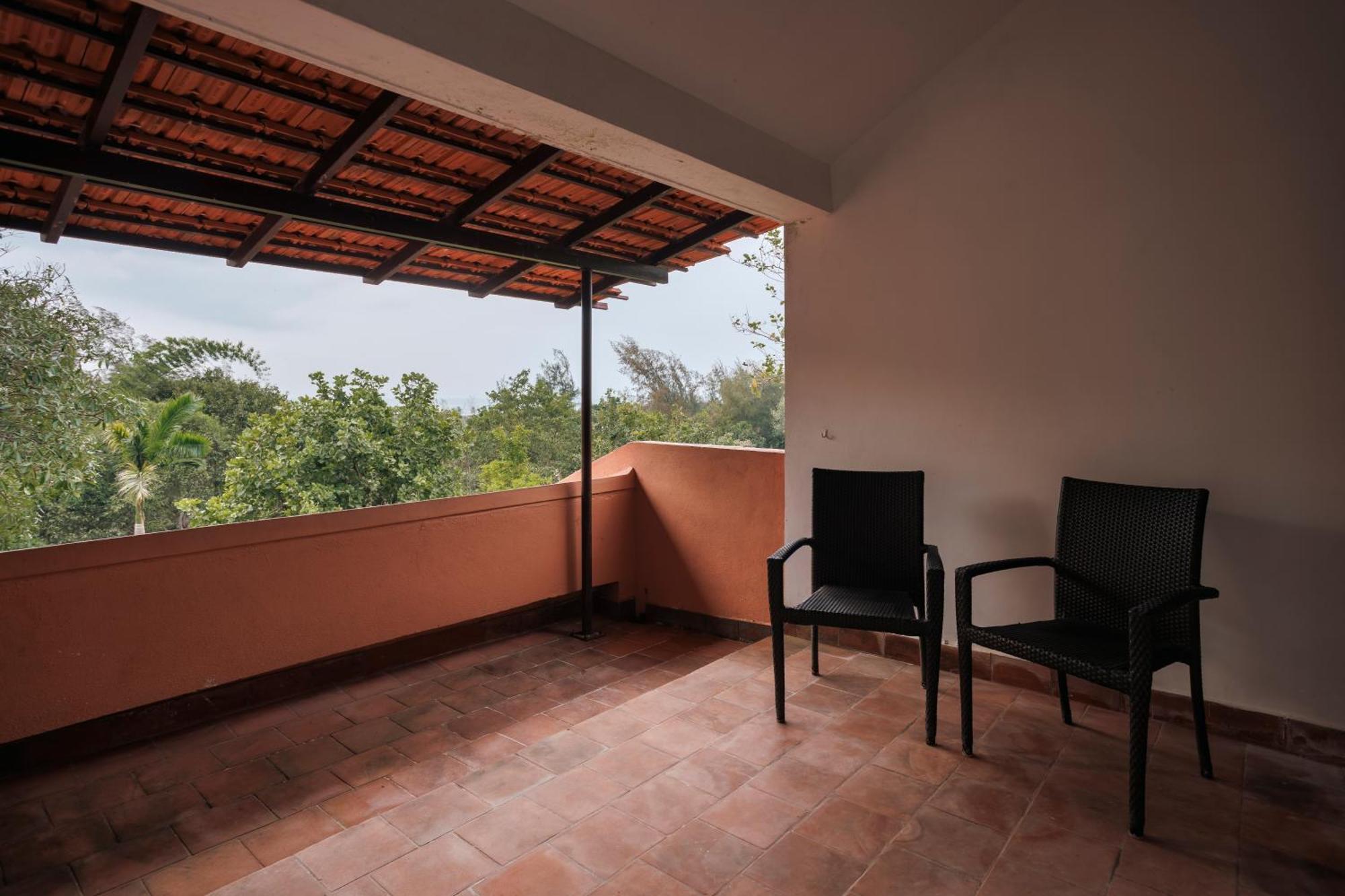 Sai Vishram Beach Resort Bainduru 外观 照片